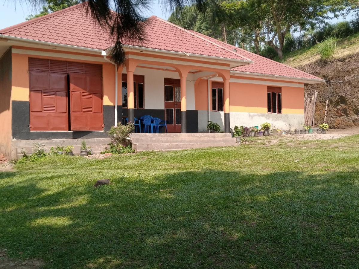 Lake Lyantonde Eco Campsite Original Fort Portal エクステリア 写真